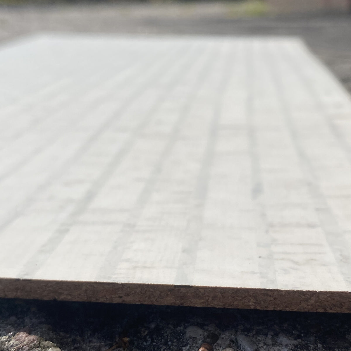 Granorte Lackierter Korkboden - Split Pearl - 60 x 30 cm. - pro m²