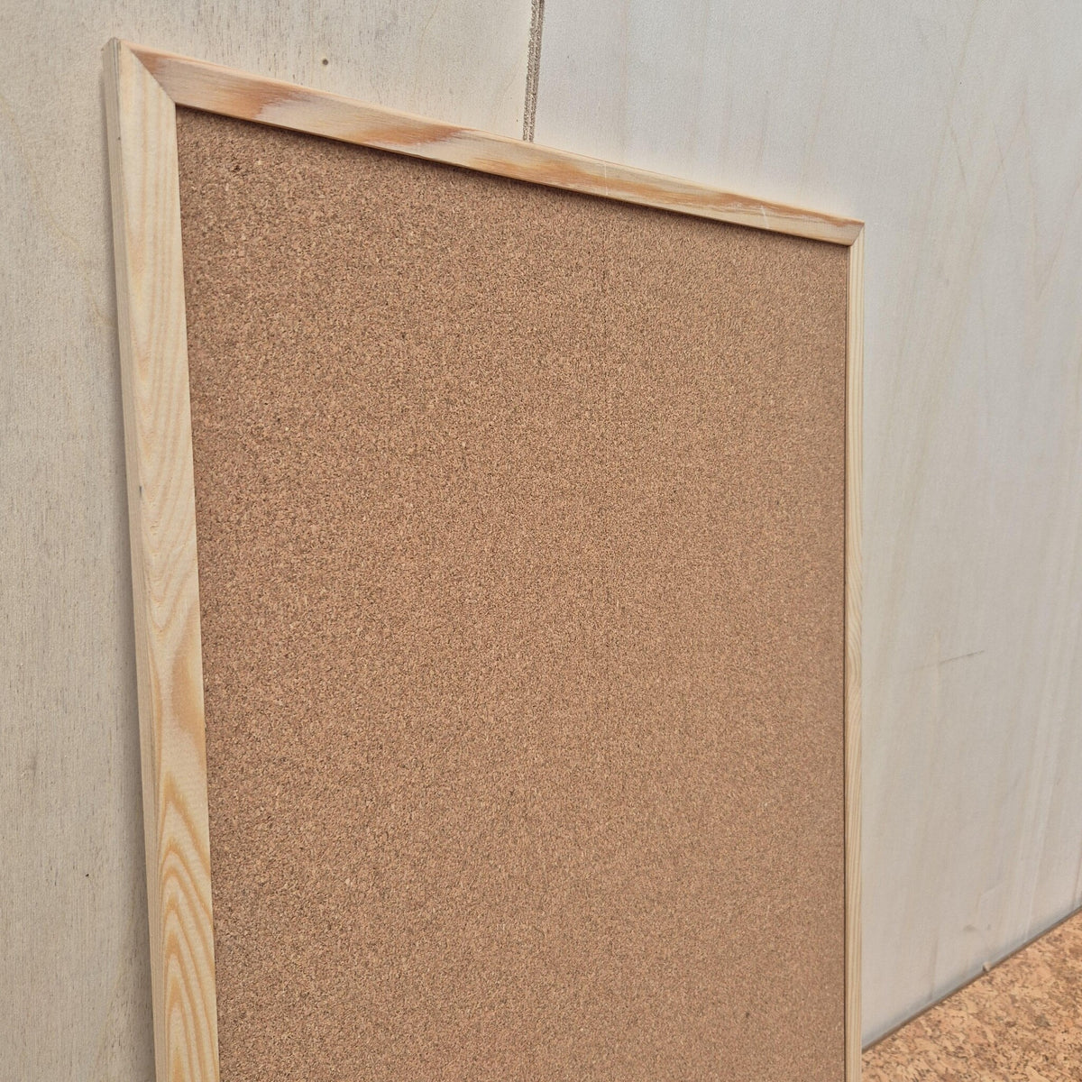 Kurk24 OUTLET - Prikbord houten lijst - 60 x 40 cm